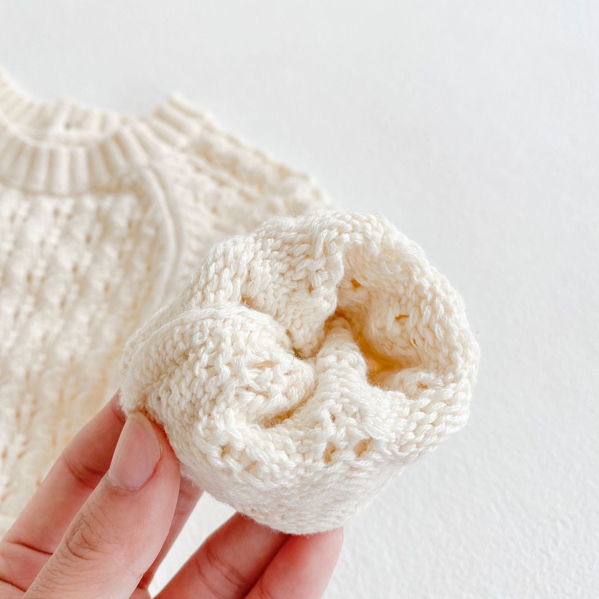 Girl Baby Knitted Hollow Waist Girdle Long Sleeves Harpy Dress Triangle Girl Baby Knitted Hollow Waist Girdle Long Sleeves Harpy Dress Triangle
